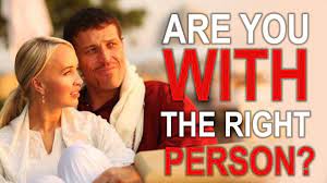 HOW TO ATTRACT A LOVING RELATIONSHIP? Tony Robbins Motivation